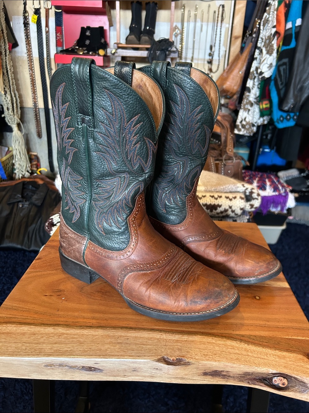 Ariat Men's Brown & Dark Green Western Cowboy Boots